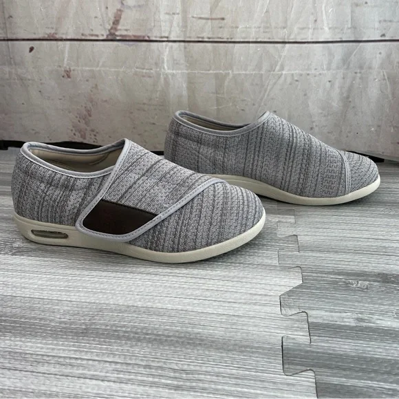 Youyun Diabetic Comfort Shoes - Picture 3 of 5